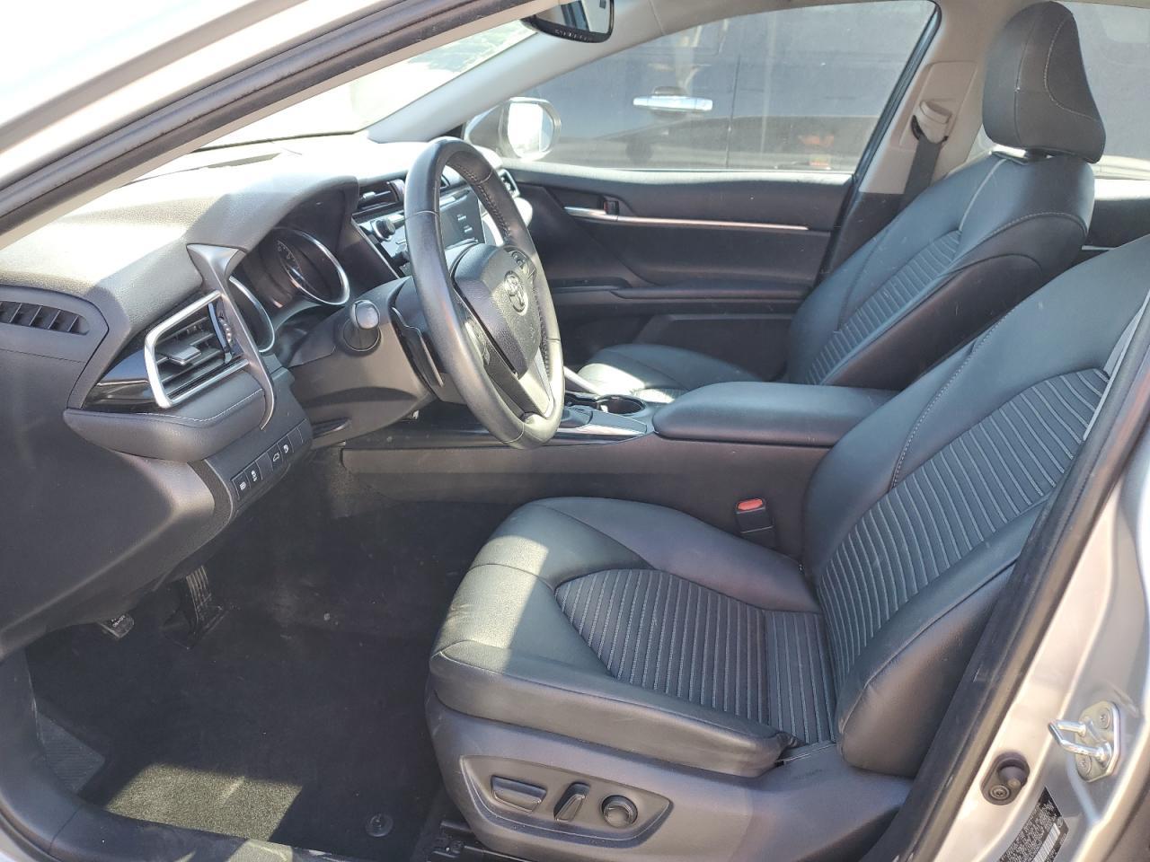 2018 TOYOTA CAMRY L - Фото 7