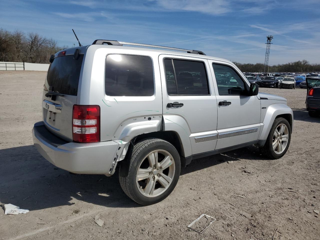 2011 JEEP LIBERTY SP - Image 3