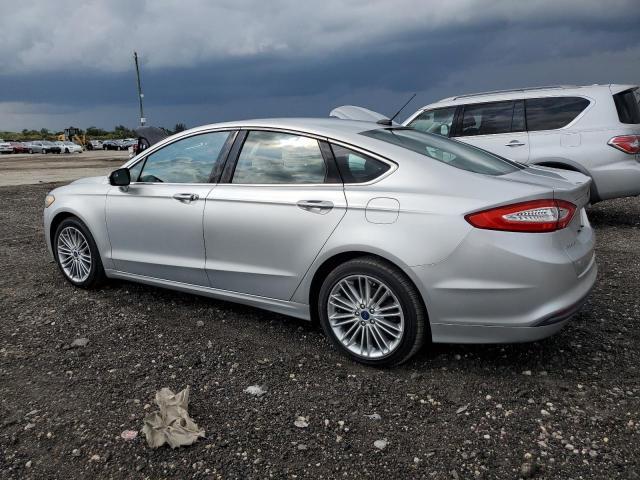 2014 Ford Fusion Se - Image 2