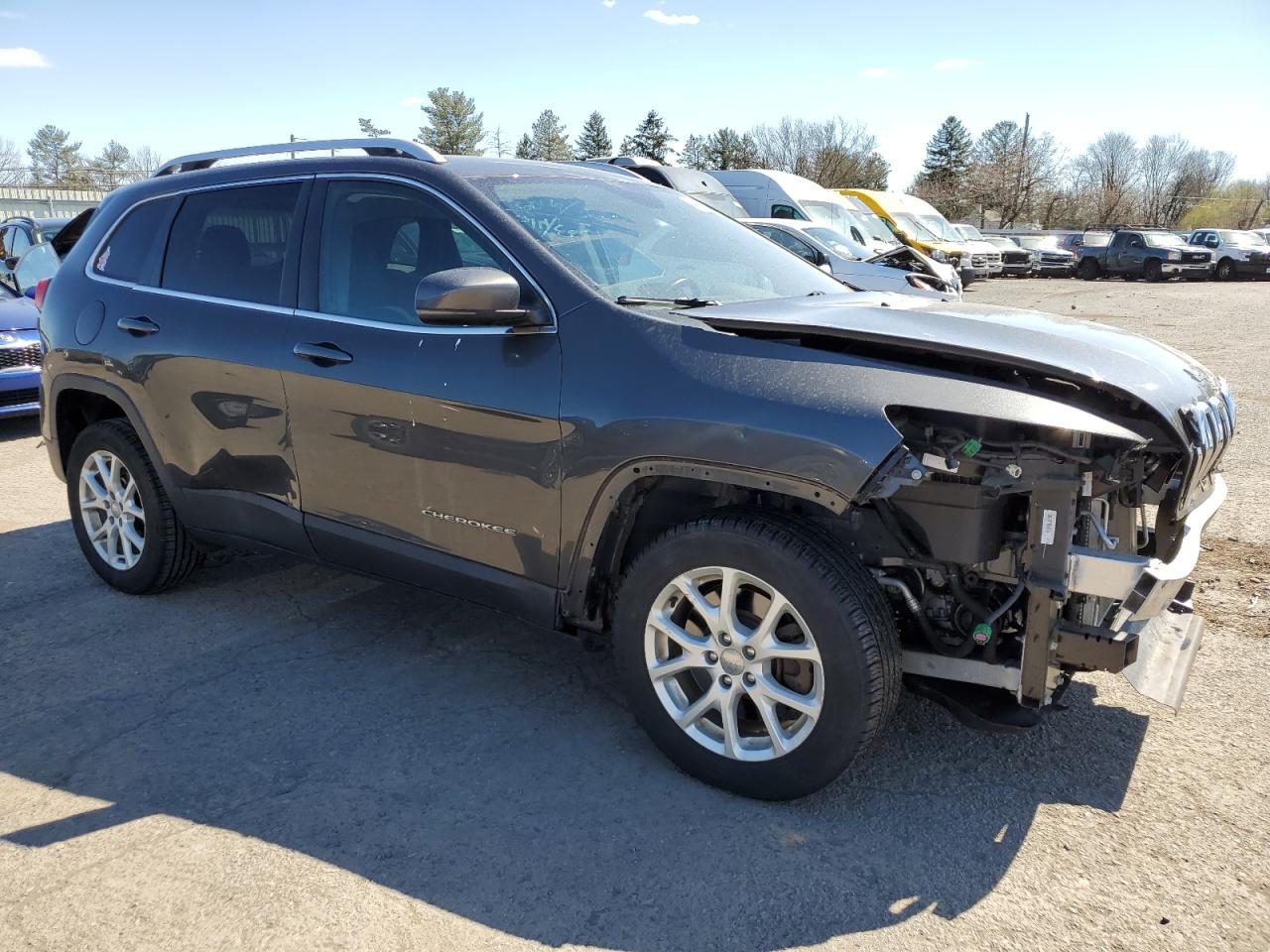 2017 JEEP CHEROKEE L - Image 4