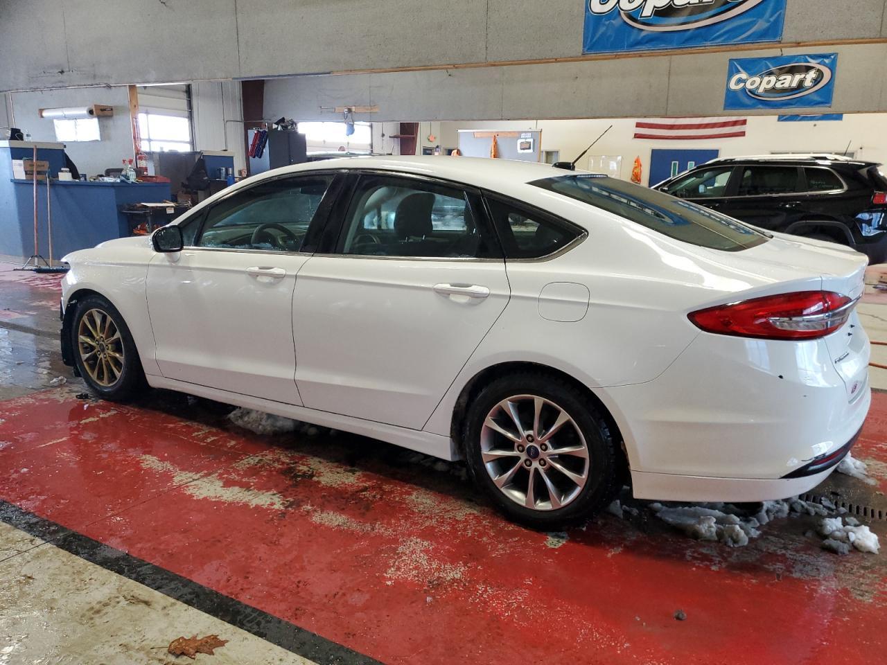 2017 FORD FUSION SE - Фото 2
