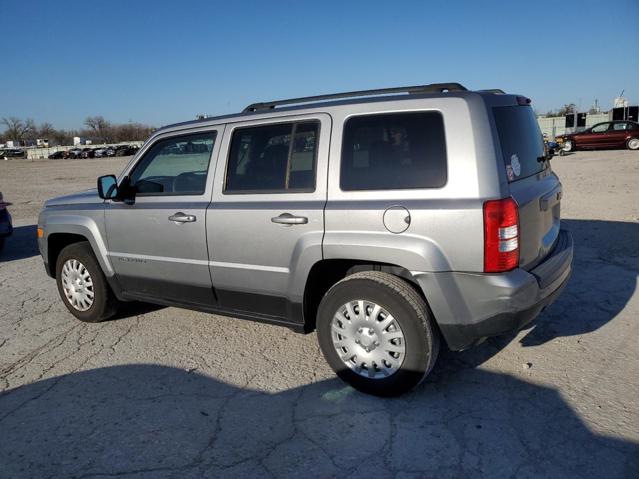 2014 JEEP PATRIOT SP - Фото 2