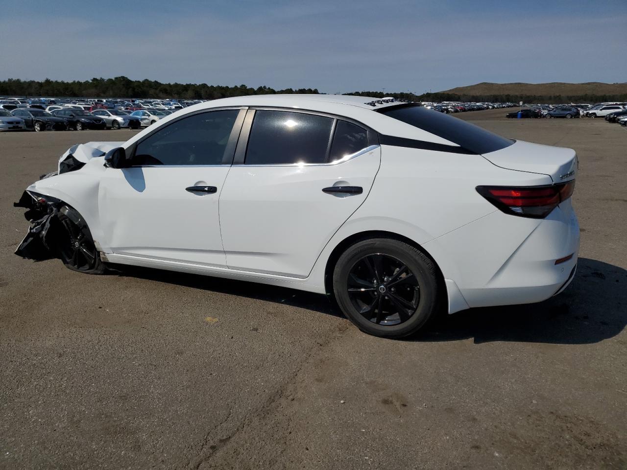2020 NISSAN SENTRA SV - Фото 2