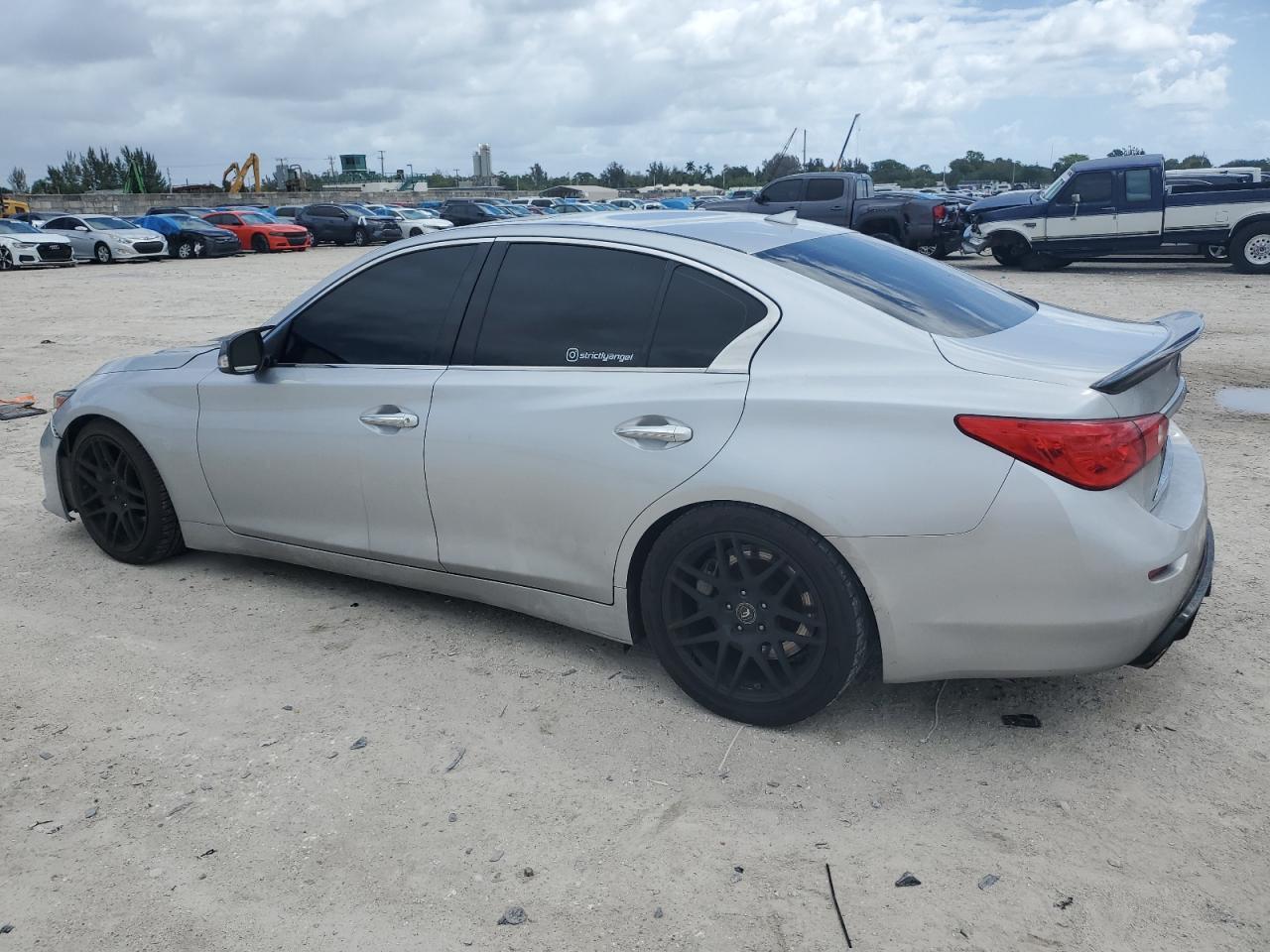 2015 INFINITI Q50 BASE - Image 2