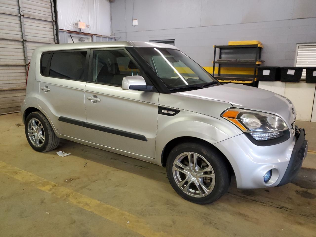 2013 KIA SOUL - Image 4