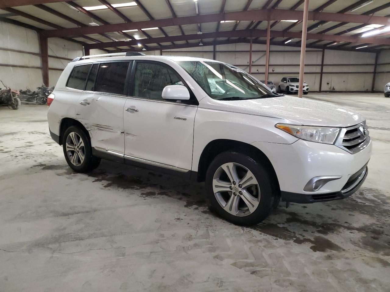 2012 TOYOTA HIGHLANDER - Image 4