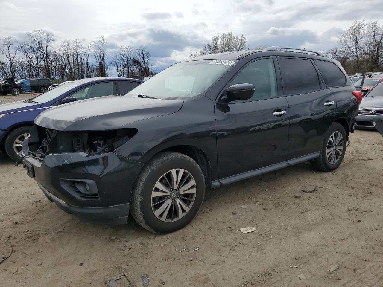 2017 NISSAN PATHFINDER