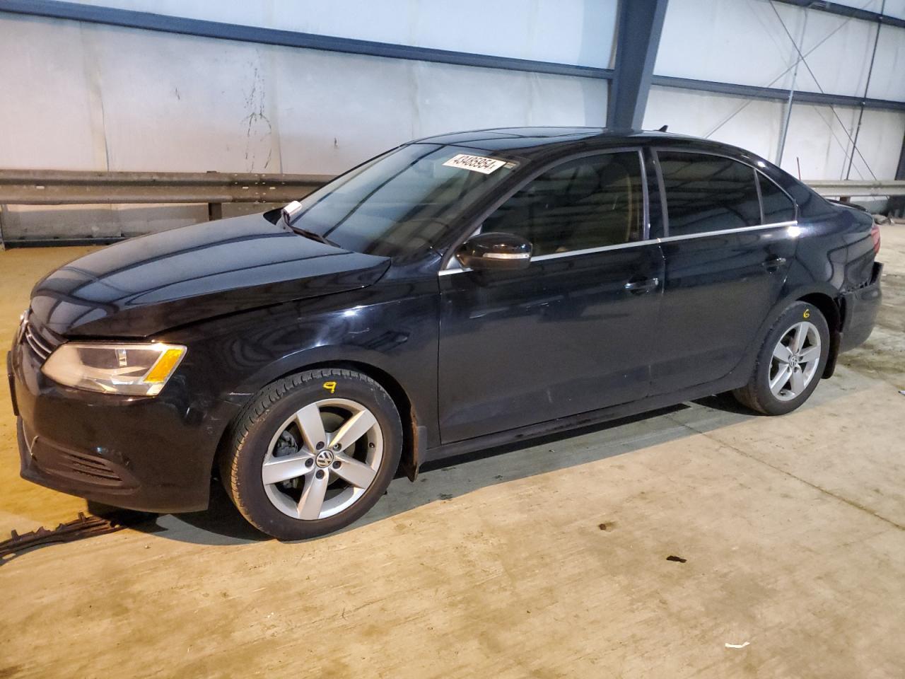 2013 VOLKSWAGEN JETTA TDI car image