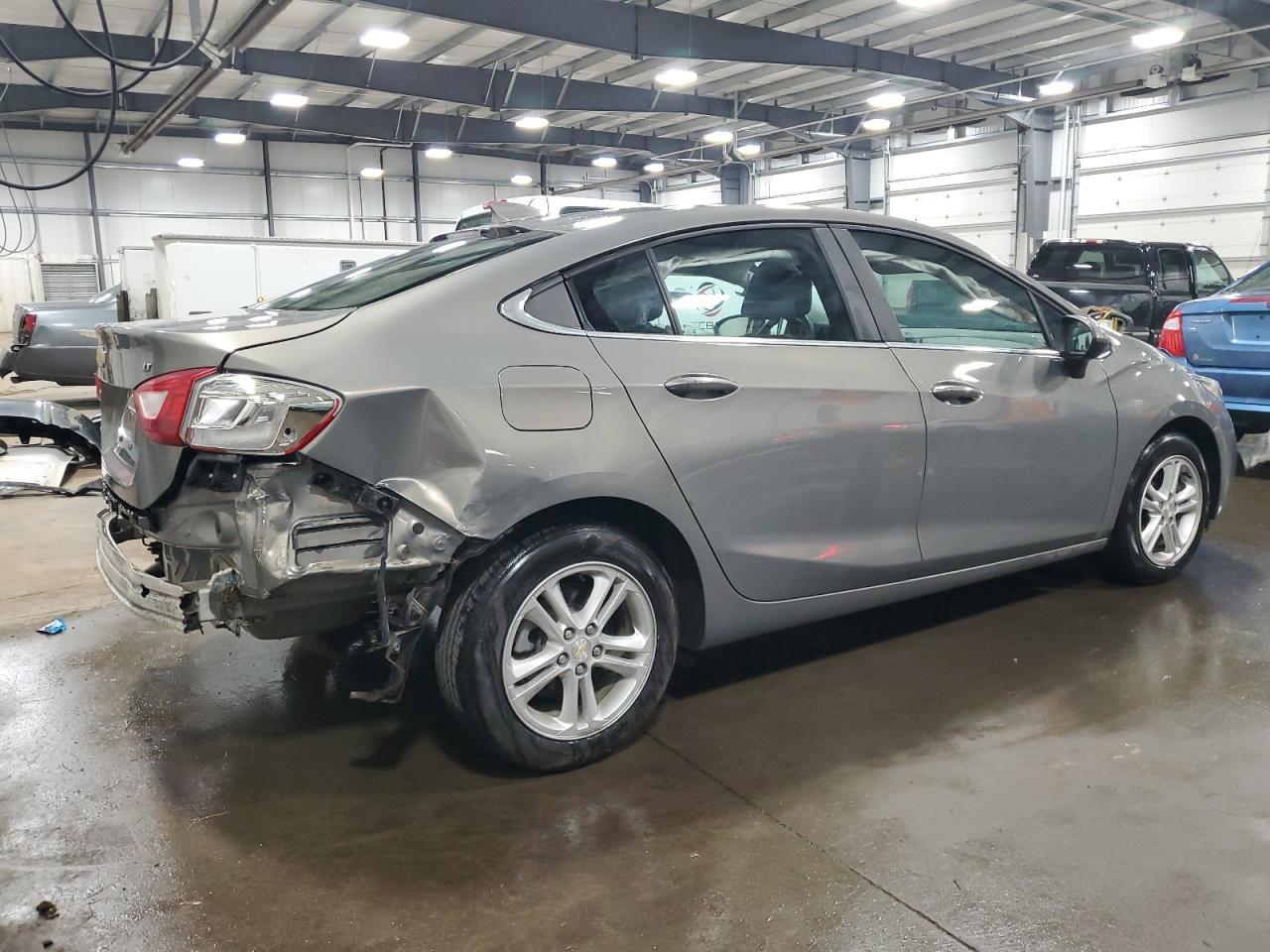 2017 CHEVROLET CRUZE LT - Image 3