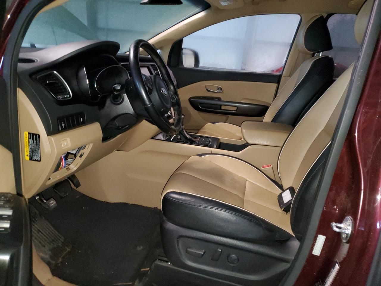 2017 KIA SEDONA LX - Фото 7
