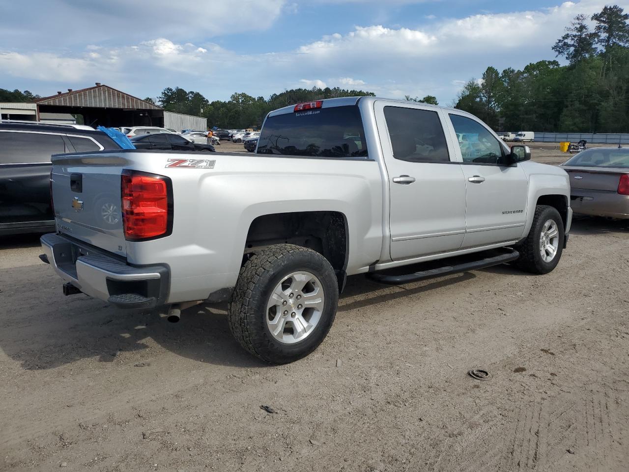 2016 CHEVROLET SILVERADO - Image 3