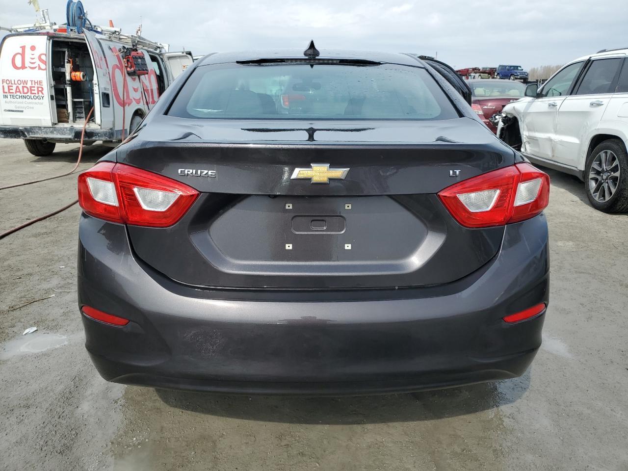 2017 CHEVROLET CRUZE LT - Фото 6