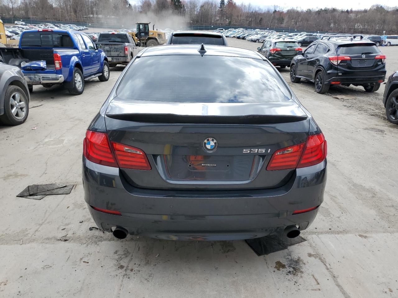 2011 BMW 535 XI - Image 6