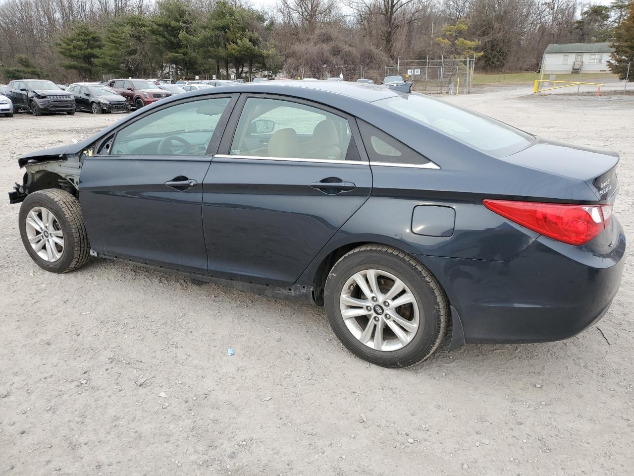 2013 HYUNDAI SONATA GLS - Фото 2