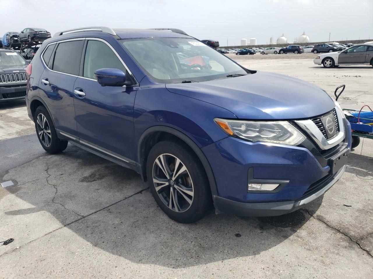 2017 NISSAN ROGUE S - Фото 4