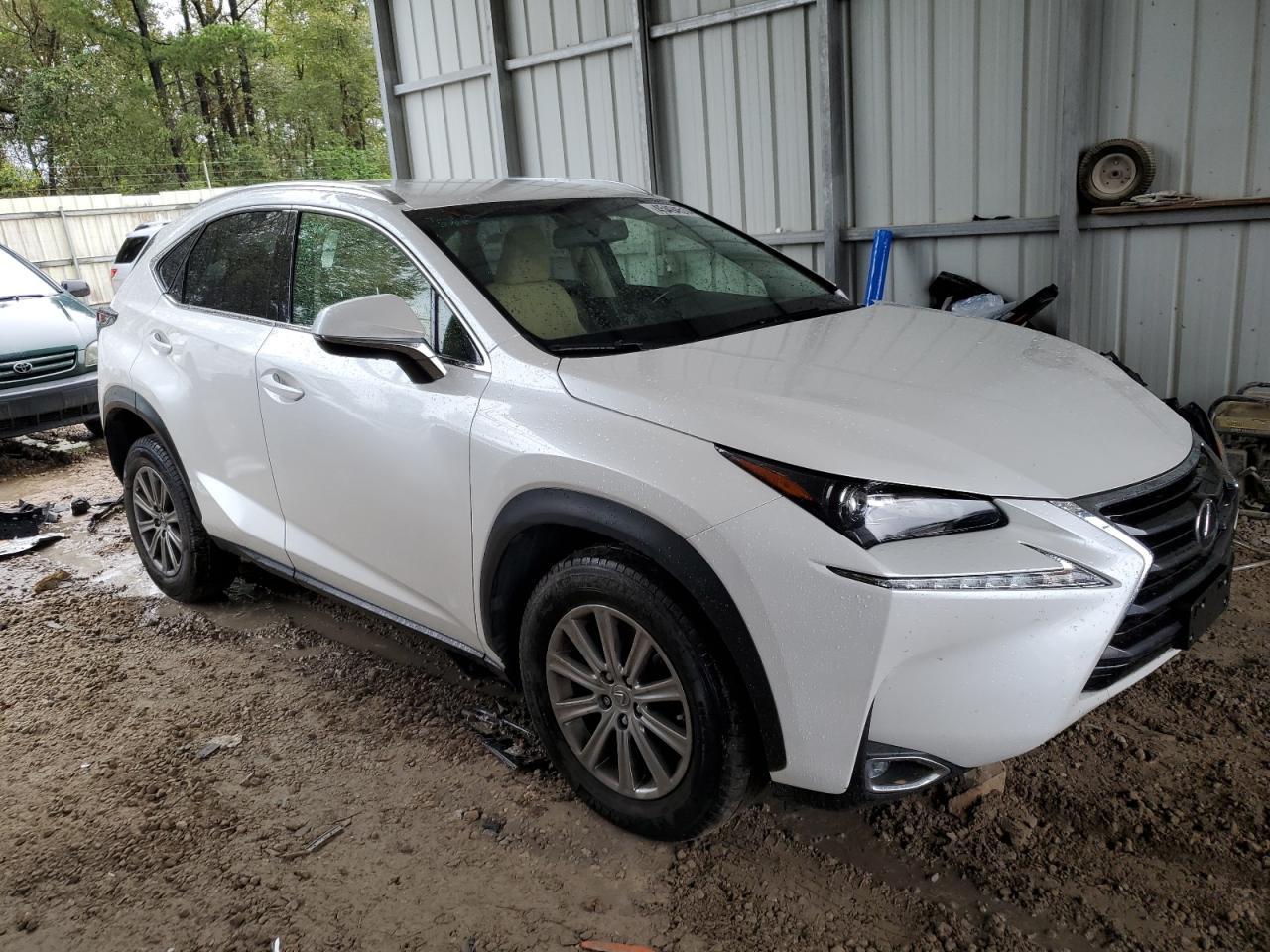 2016 LEXUS NX 200T BA - Фото 4