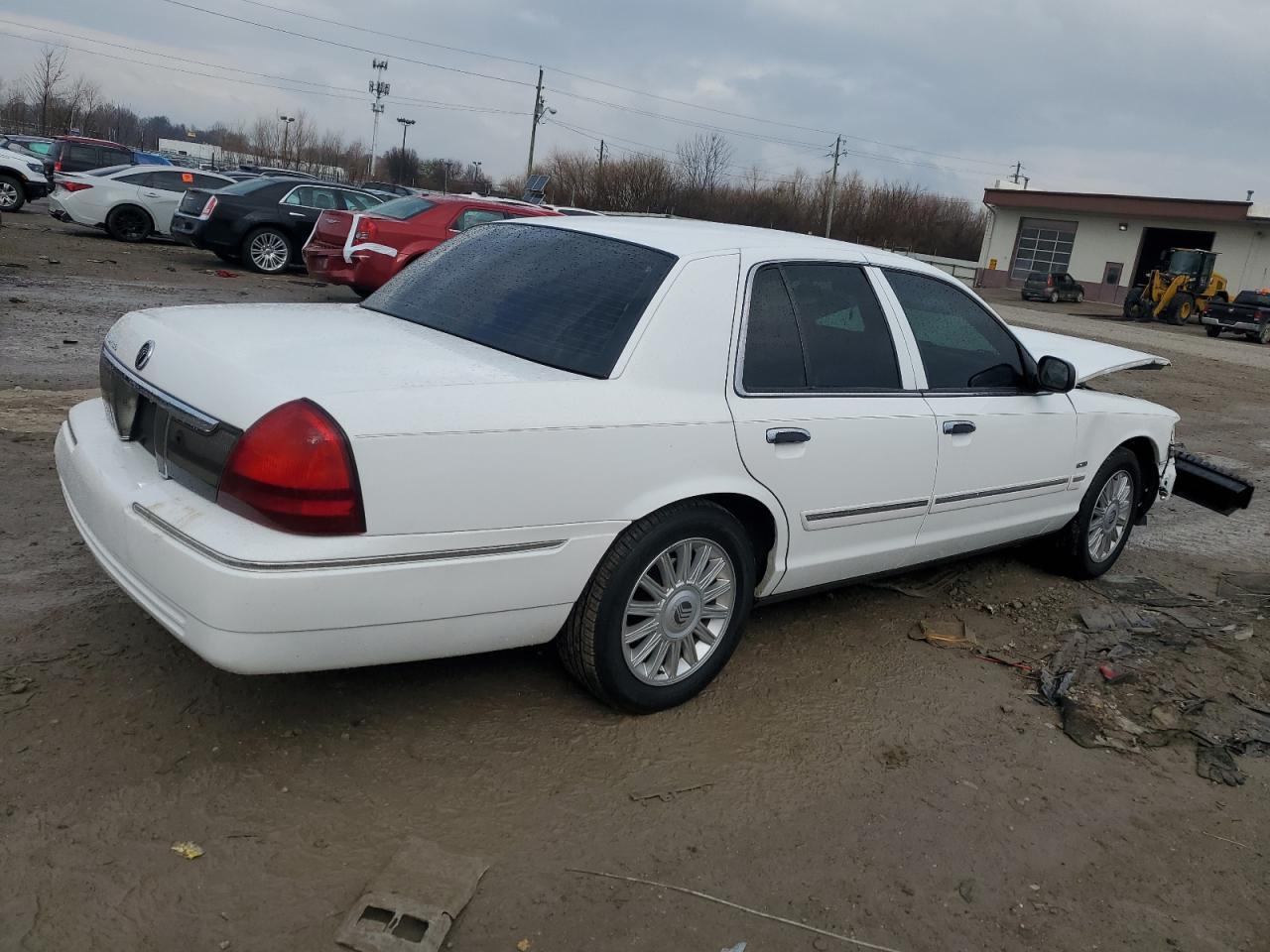 2010 MERCURY GRAND MARQ - Image 3