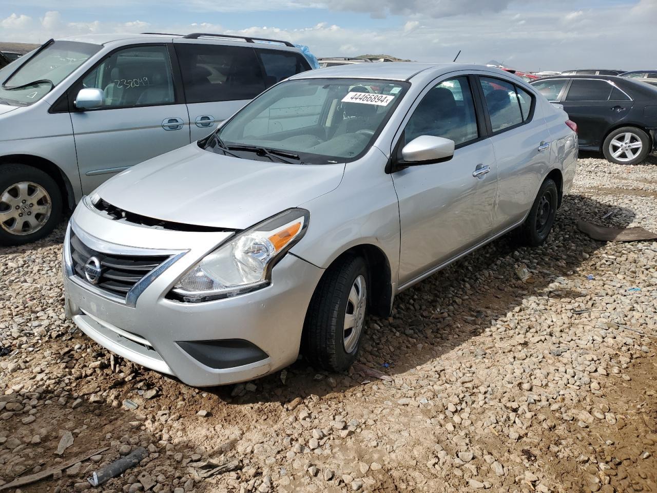 2016 NISSAN VERSA S