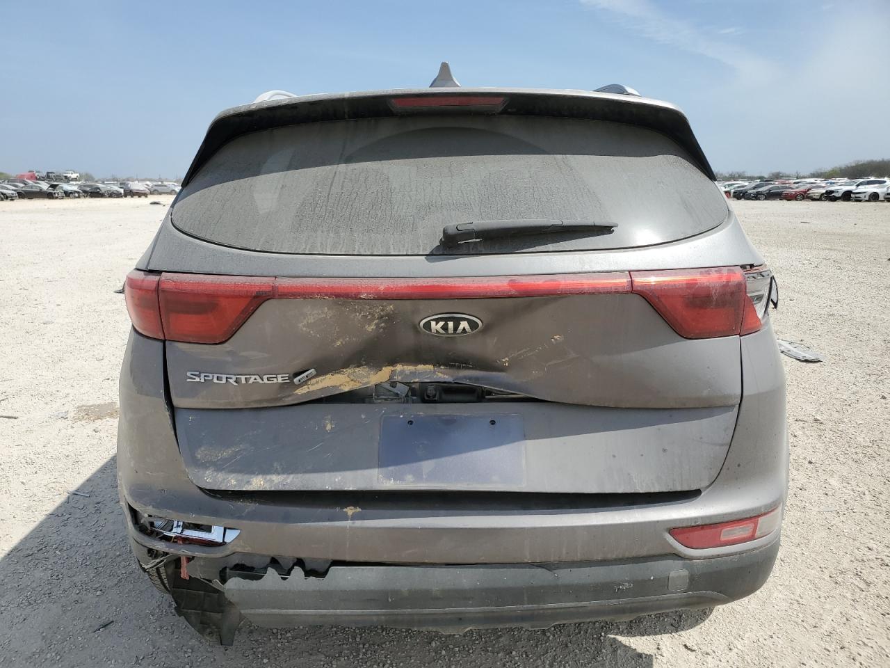 2017 KIA SPORTAGE L - Фото 6