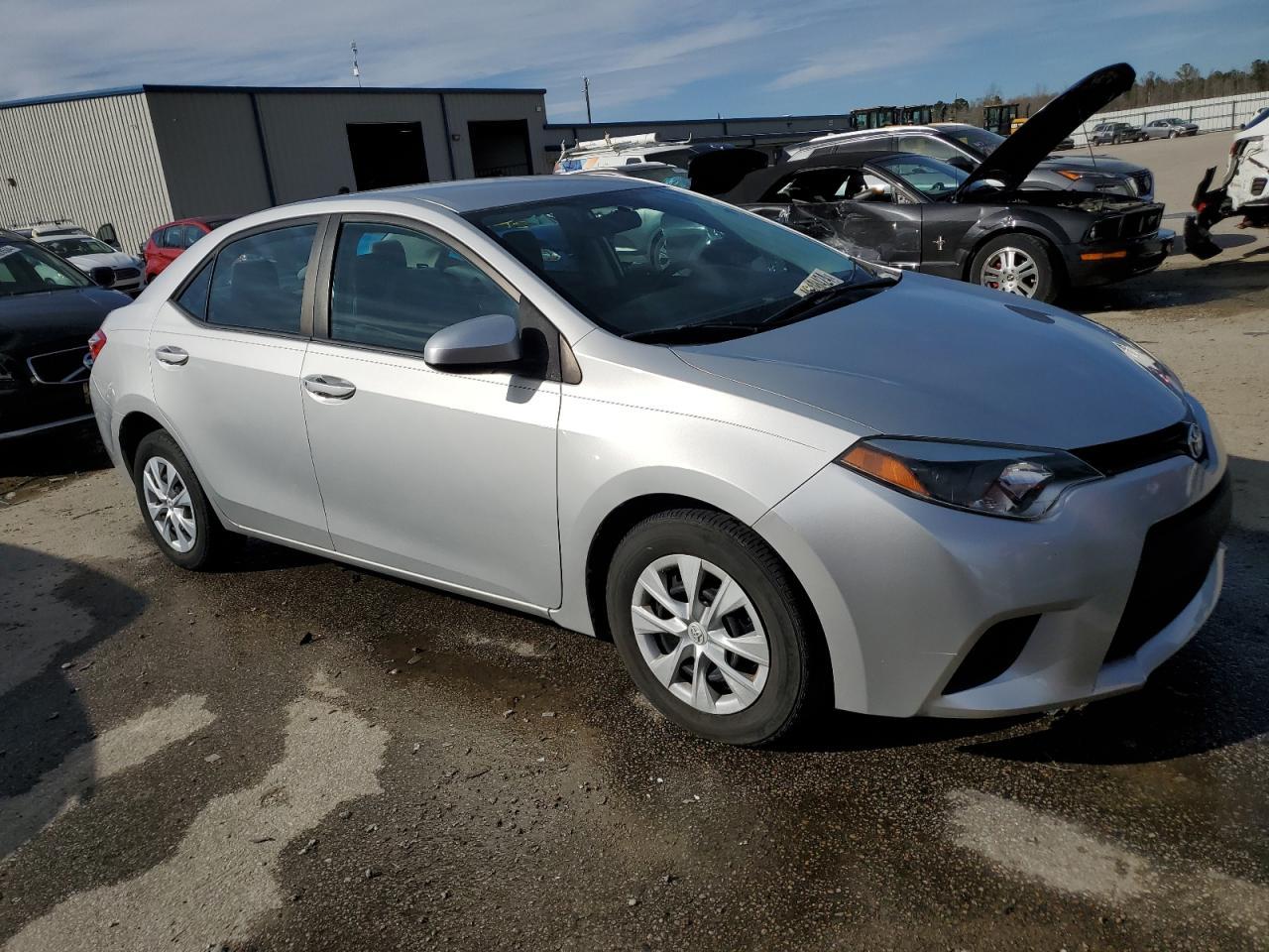 2014 TOYOTA COROLLA L - Фото 4