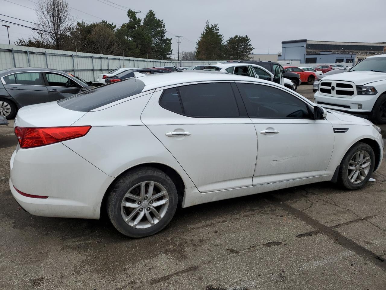 2013 KIA OPTIMA LX - Image 3