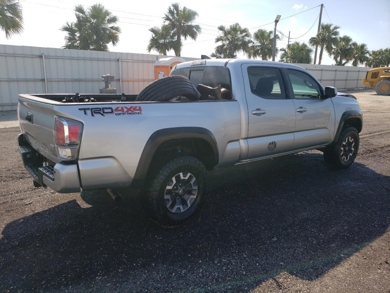 2023 TOYOTA TACOMA DOU - Фото 3
