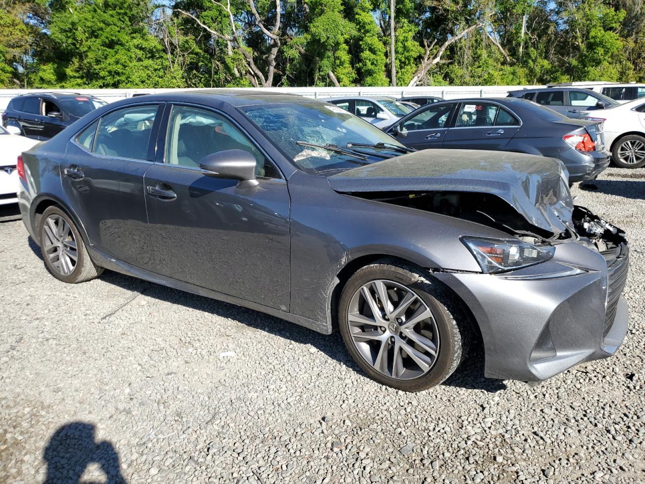 2018 LEXUS IS 300 - Фото 4