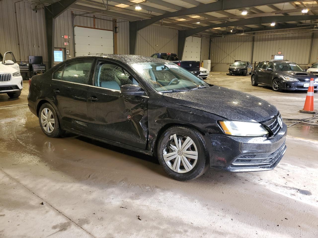 2017 VOLKSWAGEN JETTA S - Image 4