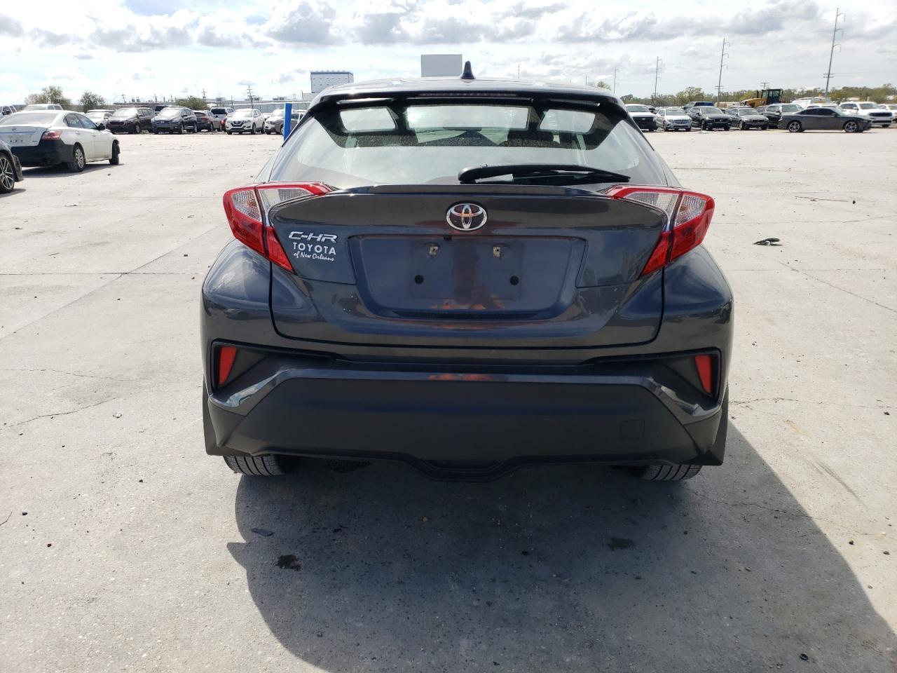 2021 TOYOTA C-HR XLE - Фото 6