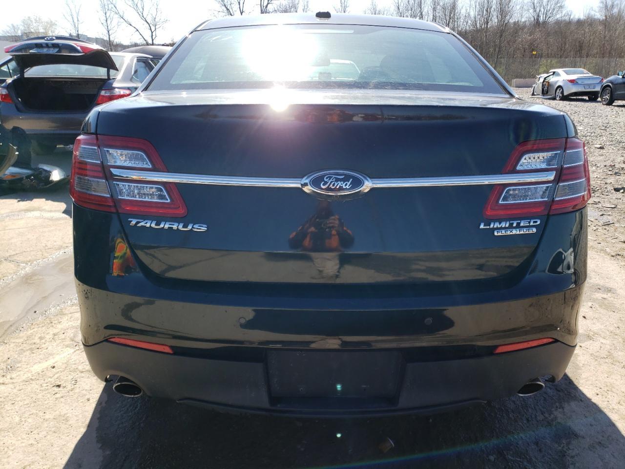 2013 FORD TAURUS LIM - Image 6