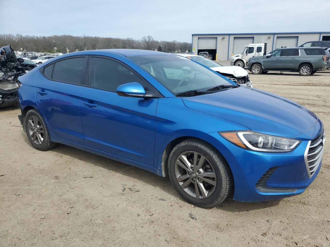 2018 HYUNDAI ELANTRA SE - Фото 4