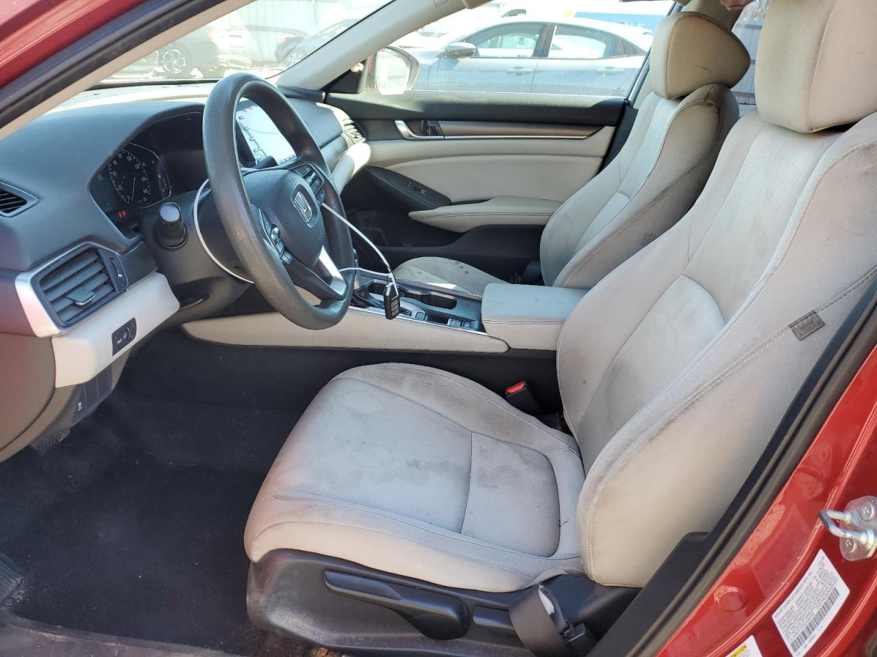 2018 HONDA ACCORD LX - Image 7