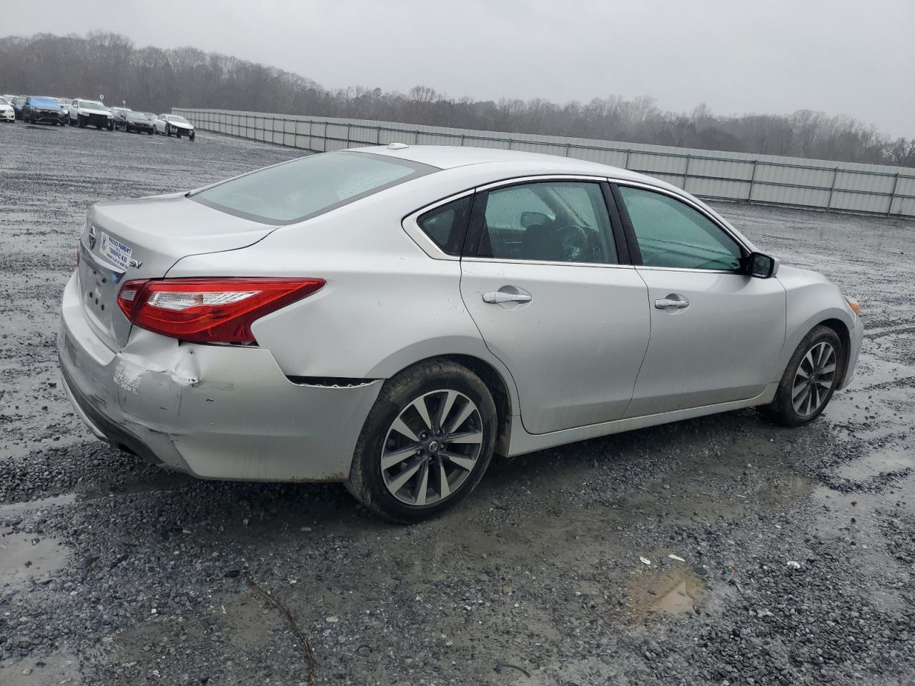 2017 NISSAN ALTIMA 2.5 - Image 3