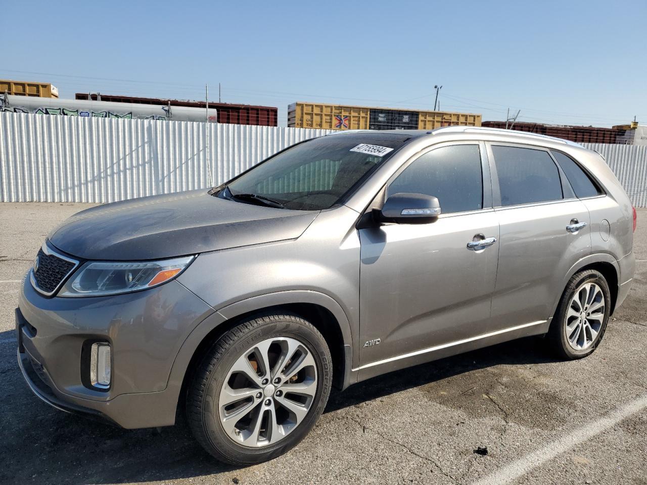 2015 KIA SORENTO SX