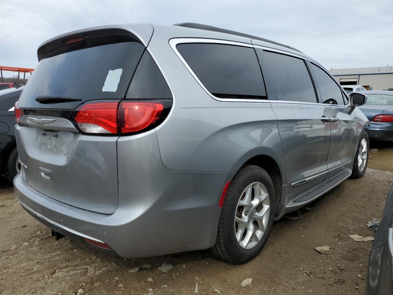 2017 CHRYSLER PACIFICA T - Фото 3