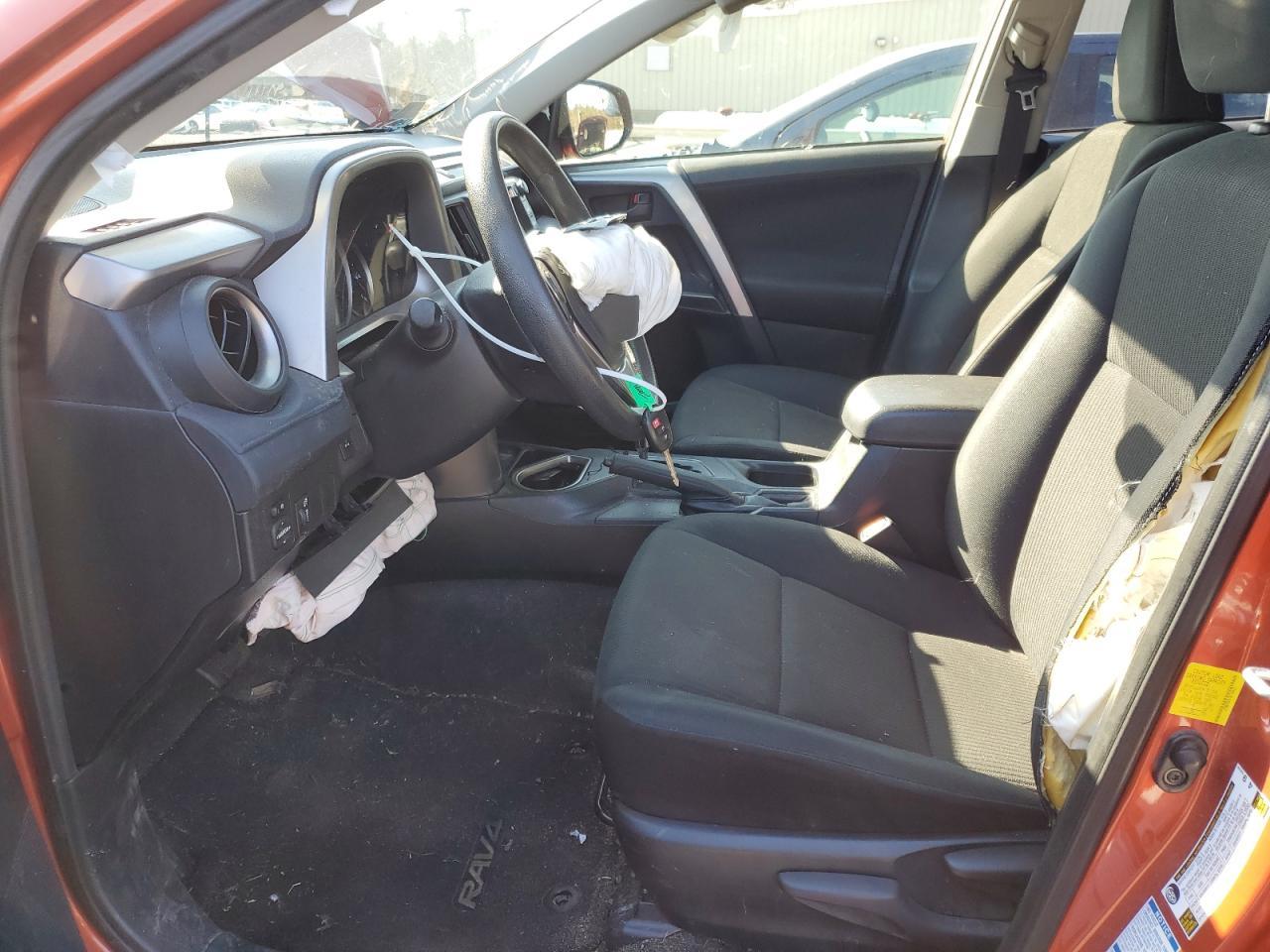 2016 TOYOTA RAV4 LE - Image 7