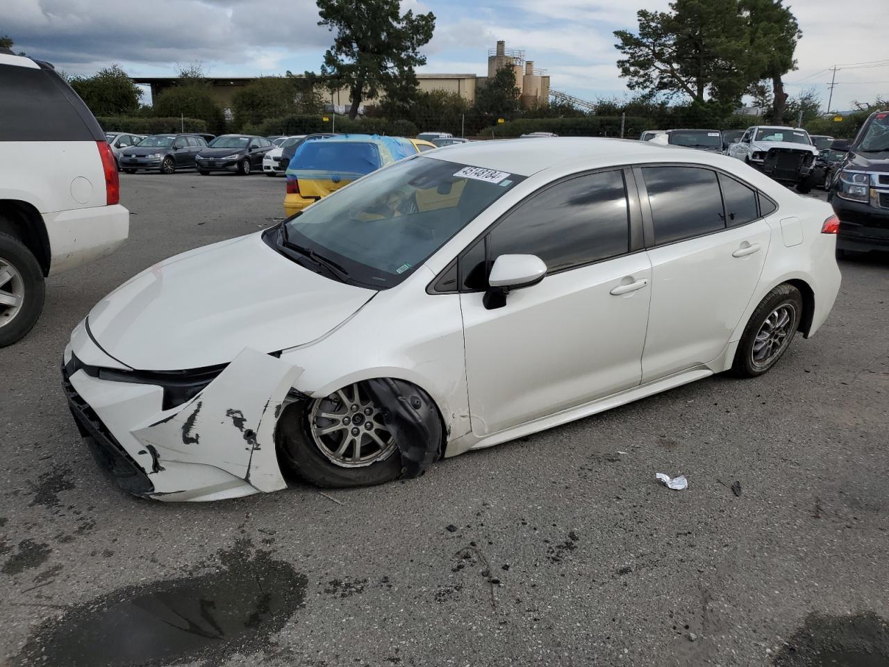 2020 TOYOTA COROLLA LE car image