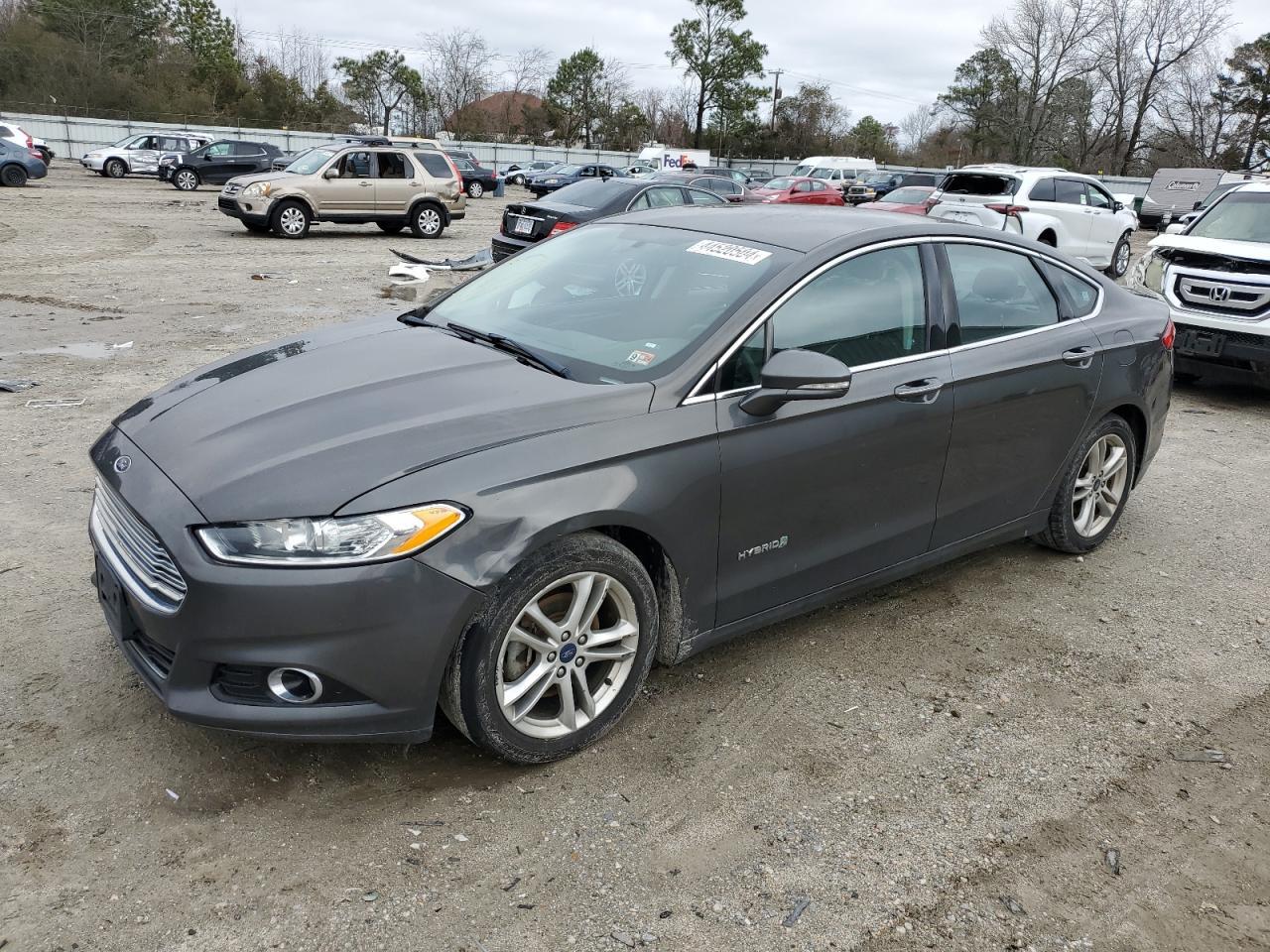 2015 FORD FUSION TIT