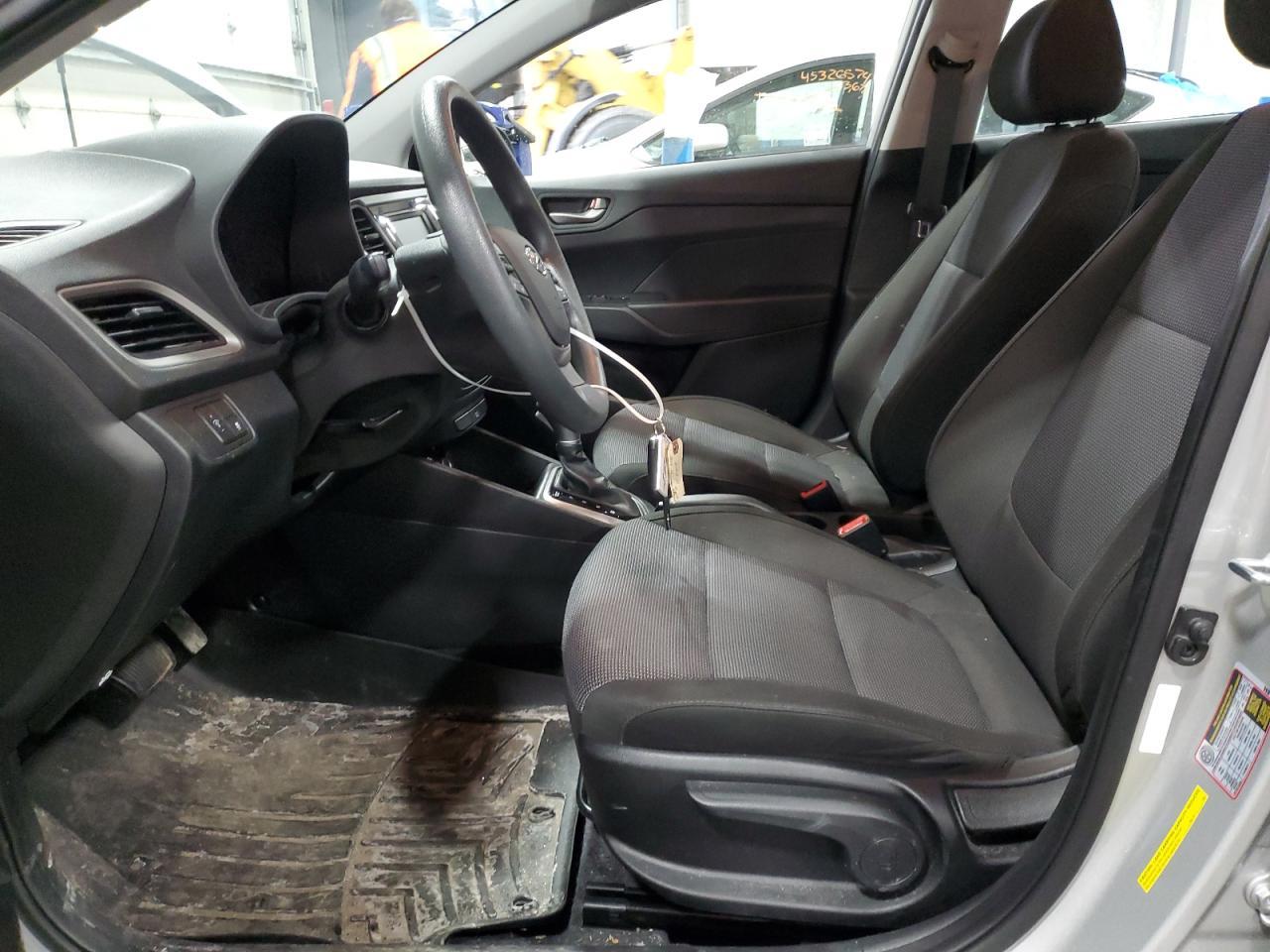 2019 HYUNDAI ACCENT SE - Фото 7
