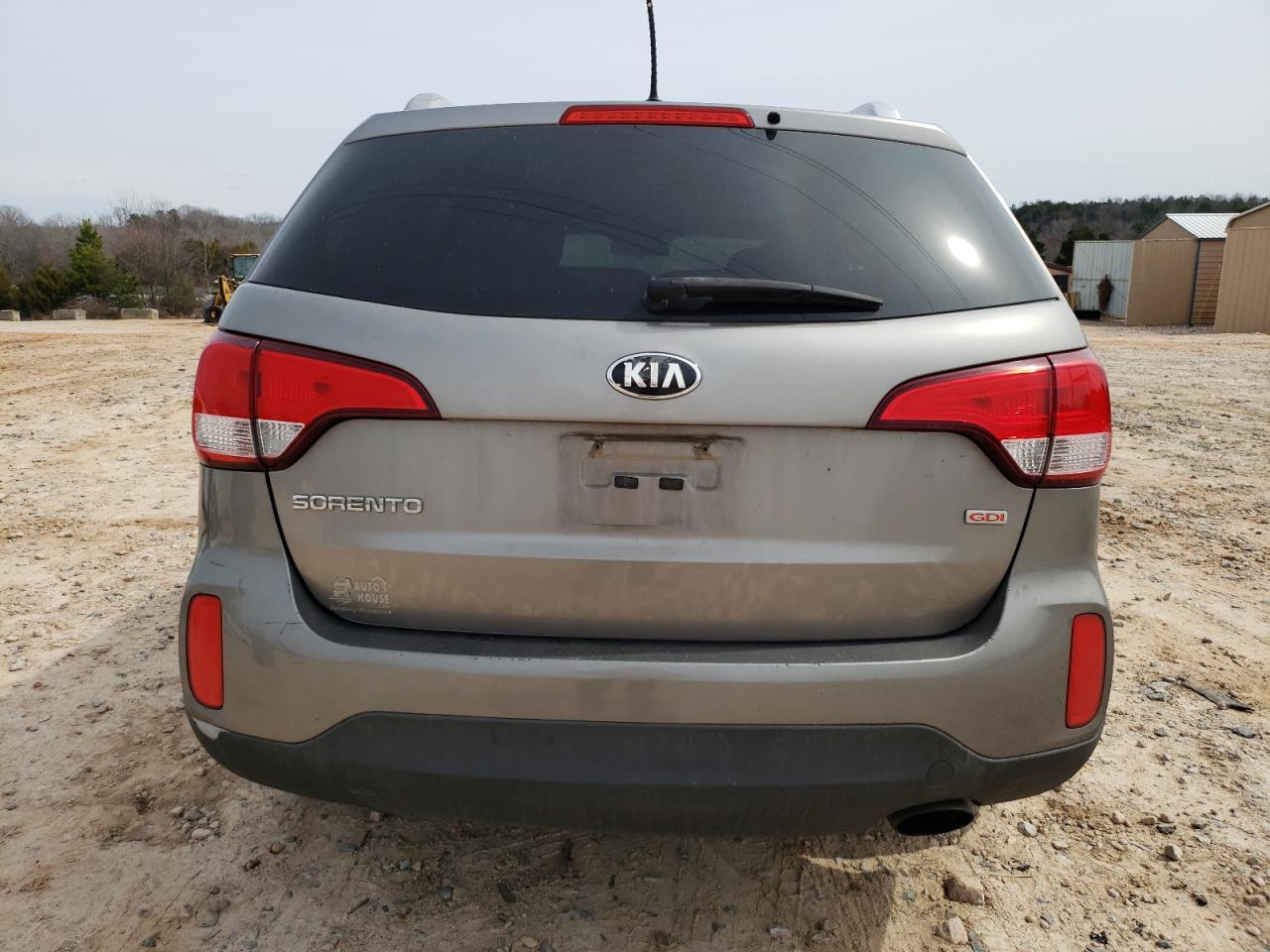 2015 KIA SORENTO LX - Фото 6