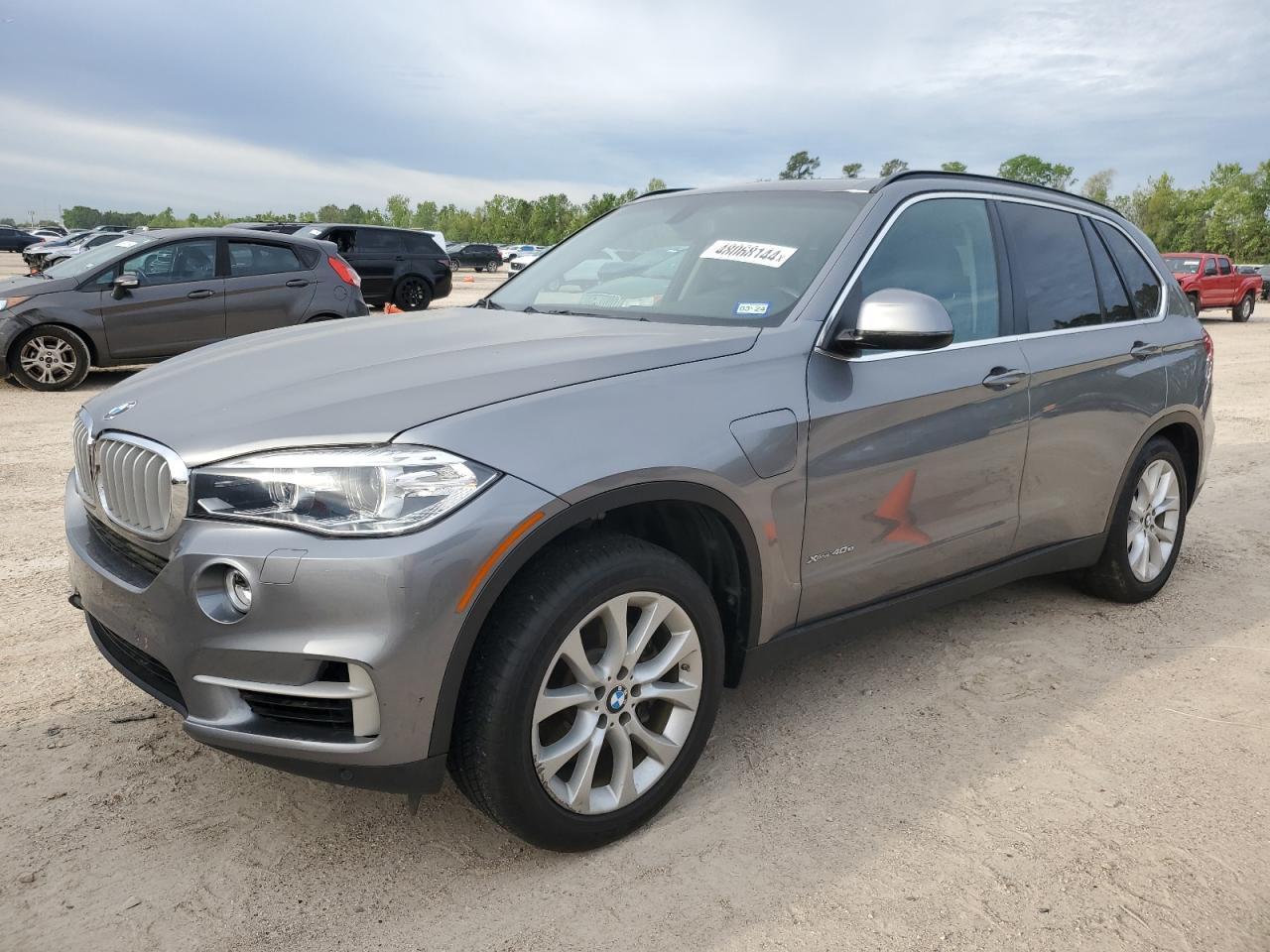 2016 BMW X5 XDR40E car image