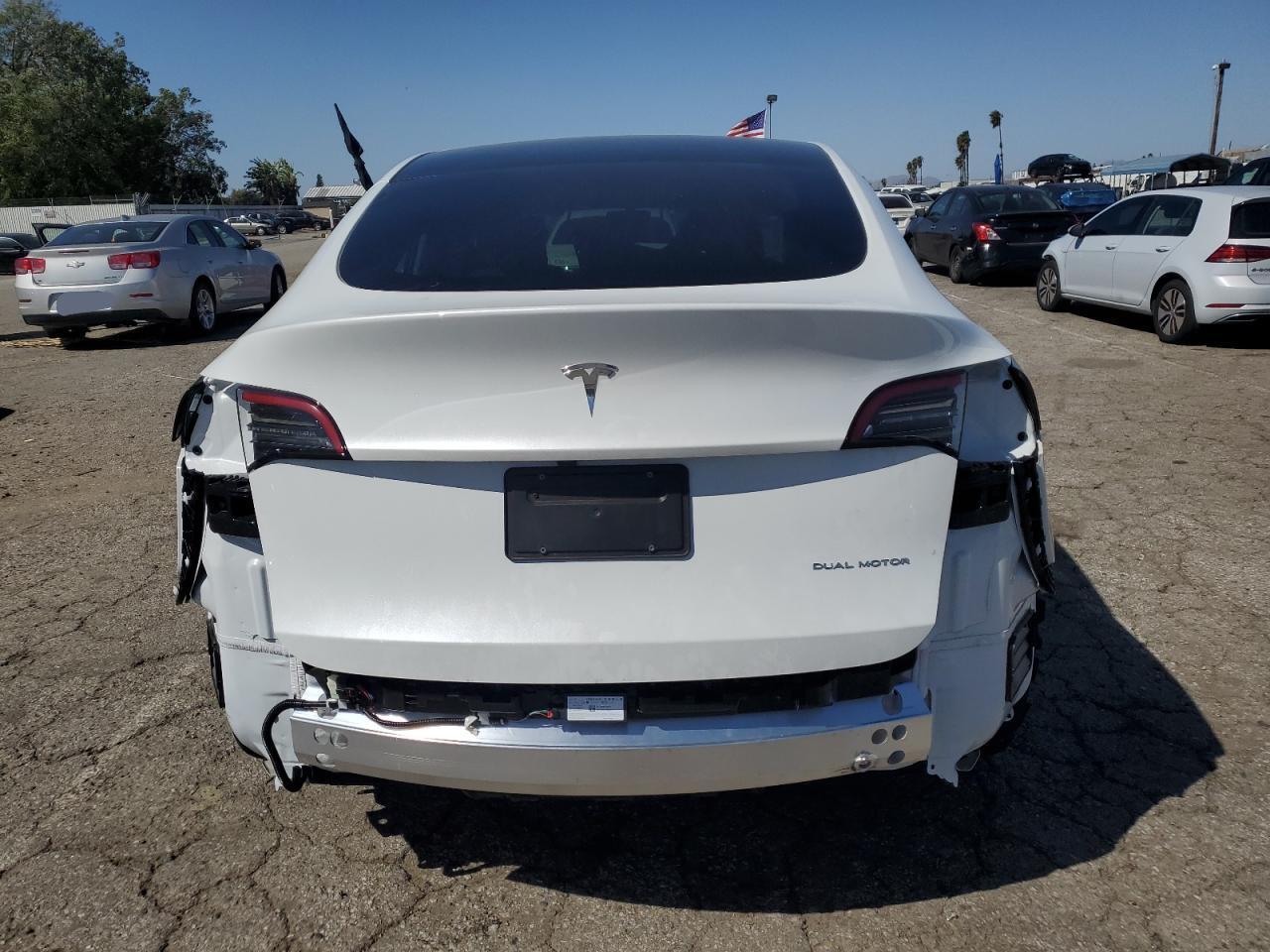 2023 TESLA MODEL Y - Фото 6