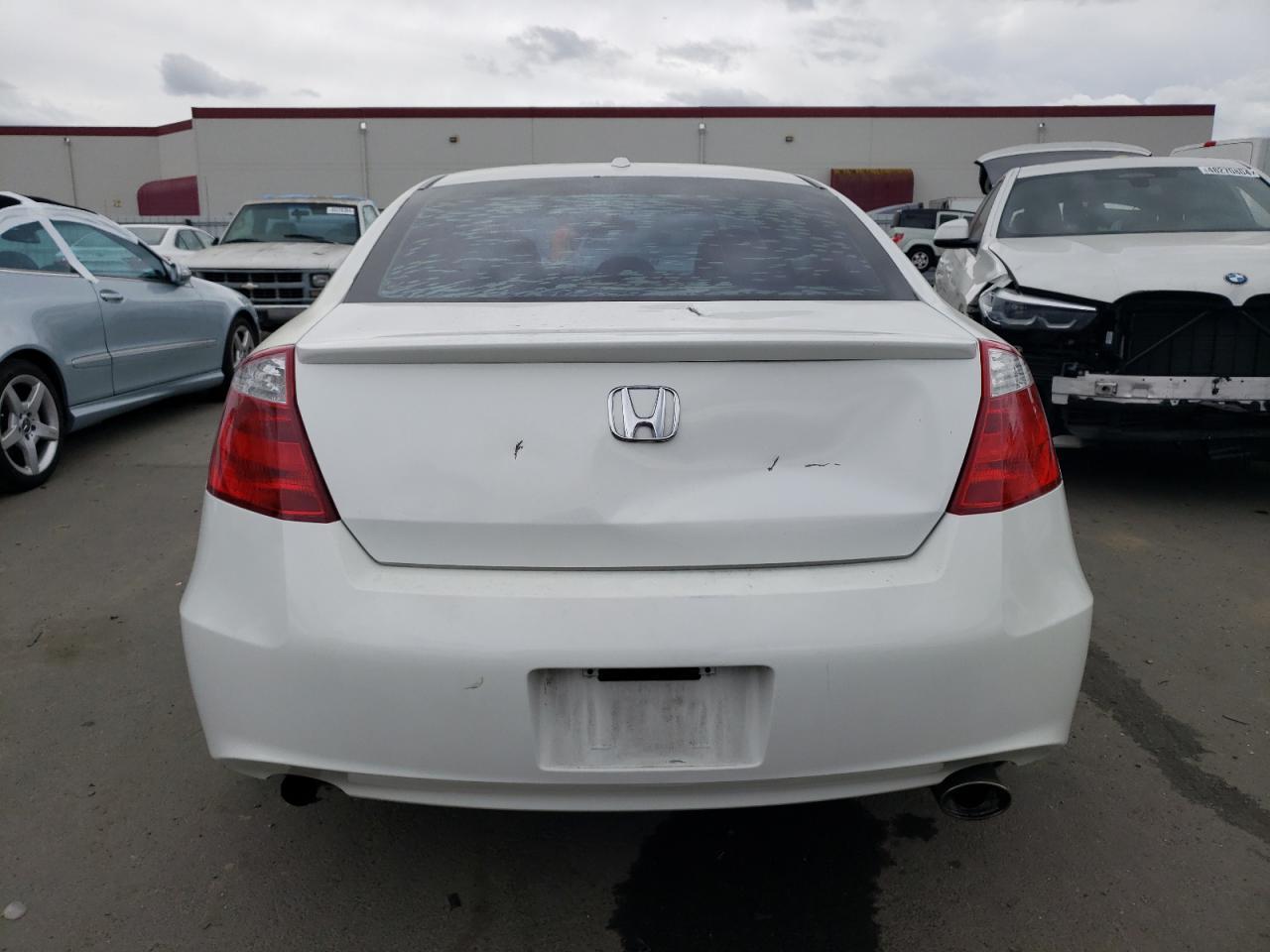 2010 HONDA ACCORD EXL - Image 6
