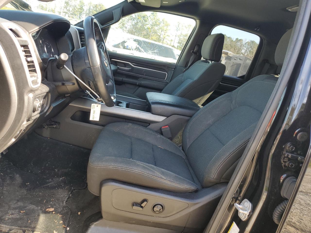 2019 RAM 1500 BIG H - Фото 7