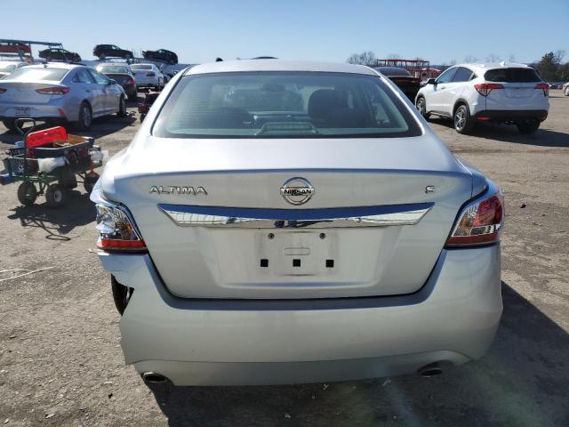 2015 Nissan Altima 2.5 - Image 6