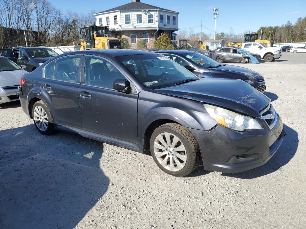 2011 SUBARU LEGACY 2.5 - Image 4
