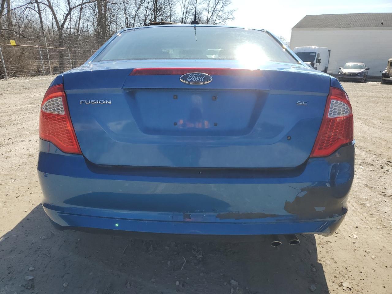 2012 FORD FUSION SE - Image 6