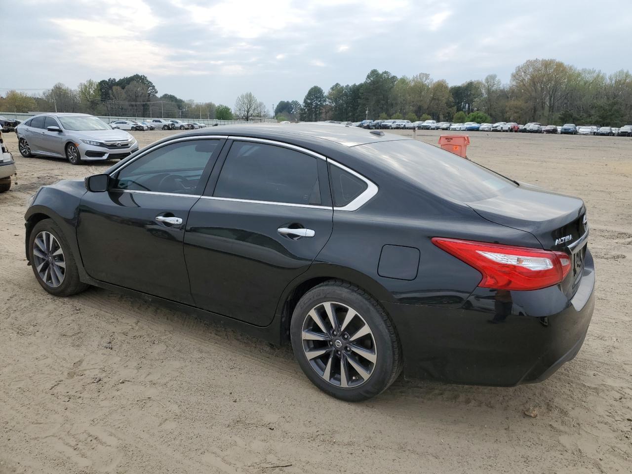 2017 NISSAN ALTIMA 2.5 - Фото 2