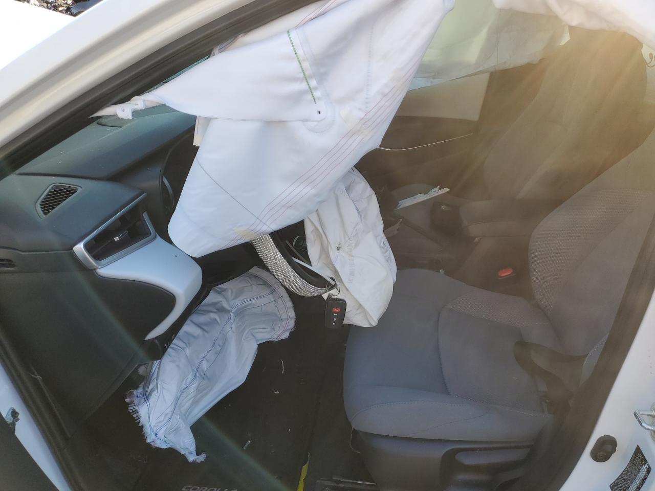 2022 TOYOTA COROLLA SE - Image 7