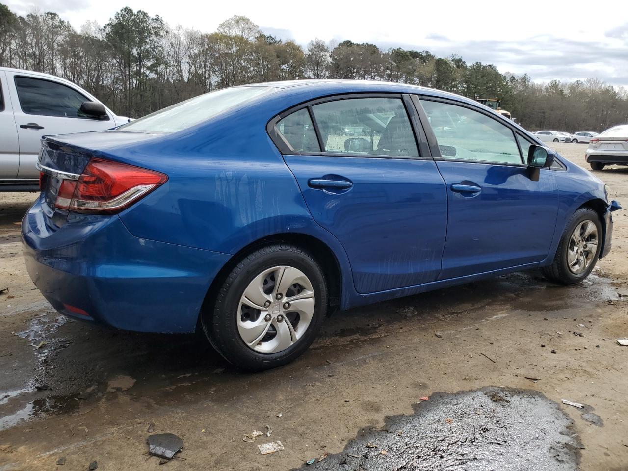 2015 HONDA CIVIC LX - Фото 3
